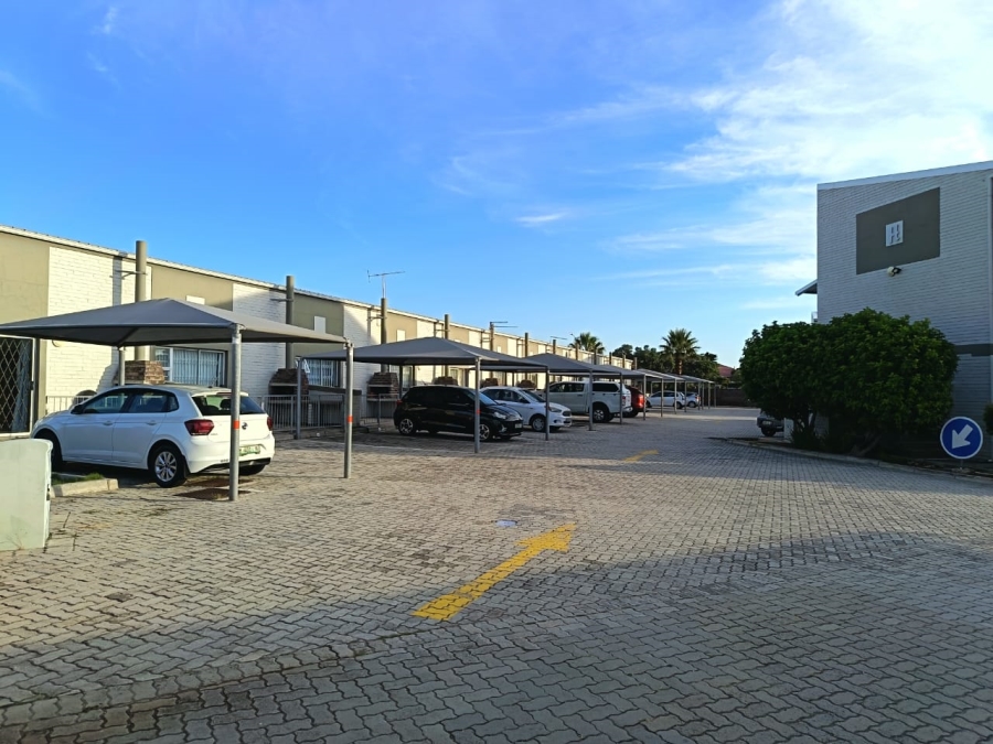 1 Bedroom Property for Sale in Humewood Eastern Cape